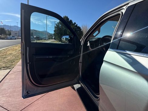 Certified 2023 Ford Expedition Max XL image 10