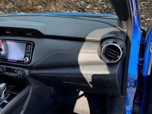 Used 2023 Nissan Kicks SR w/ SR Premium Package image 14