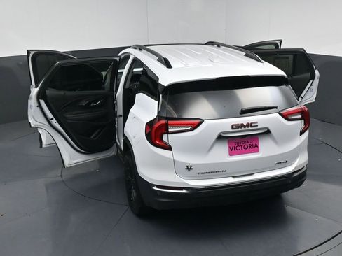 Used 2022 GMC Terrain AT4 w/ LPO, Floor Liner Package image 18