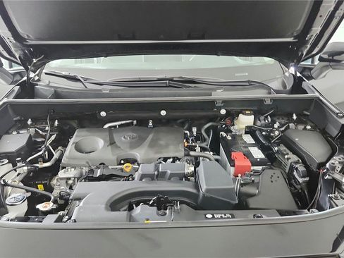 Used 2025 Toyota RAV4 XLE Premium w/ Weather Package AWD/4WD image 40