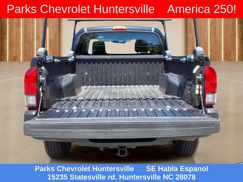 Used 2023 Toyota Tacoma SR AWD/4WD image 31