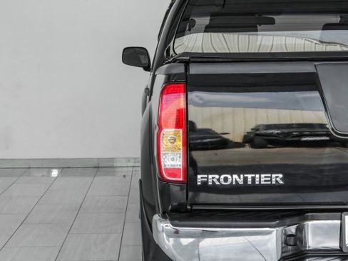 Used 2008 Nissan Frontier SE w/ SE Value Truck Pkg image 42