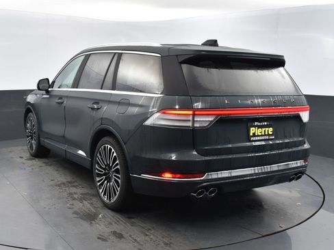 New 2025 Lincoln Aviator Black Label image 7