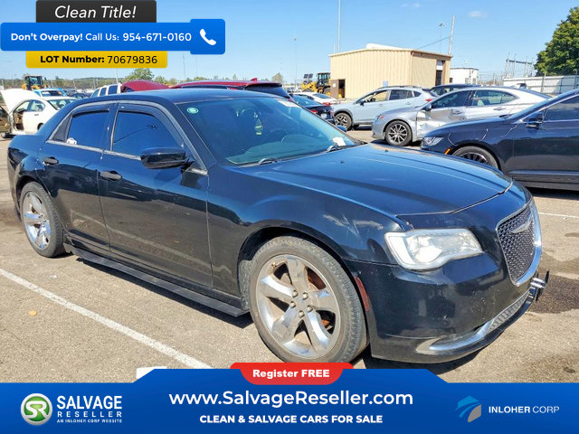 Used 2016 Chrysler 300 C RWD image 5