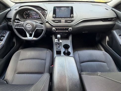 Used 2020 Nissan Altima 2.5 S FWD image 13