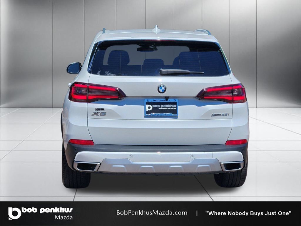Used 2022 BMW X5 xDrive40i w/ Executive Package AWD/4WD image 26