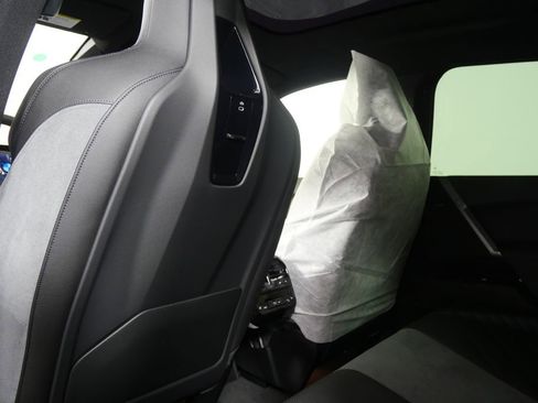 Used 2026 BMW iX xDrive45 w/ M Sport Package image 18