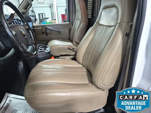 Used 2021 Chevrolet Express 3500 Extended w/ Driver Convenience Package RWD image 14