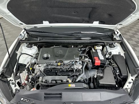 Used 2024 Toyota Camry LE image 30