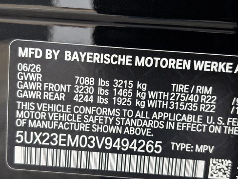 Used 2027 BMW X7 xDrive40i w/ M Sport Package AWD/4WD image 34