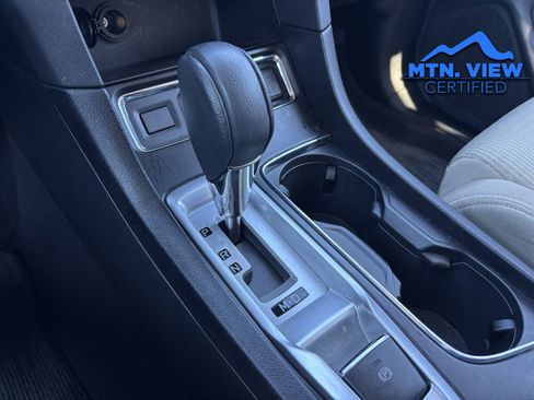 Used 2024 Subaru Ascent Premium w/ Convenience Package image 26