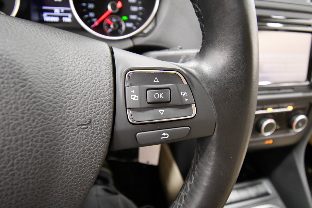 Used 2013 Volkswagen Jetta TDI FWD image 21