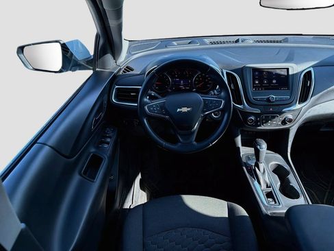 Used 2020 Chevrolet Equinox LT w/ Driver Convenience Package AWD/4WD image 23