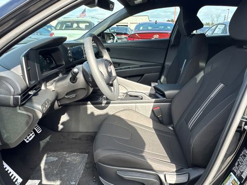 New 2026 Hyundai Elantra Sport image 8
