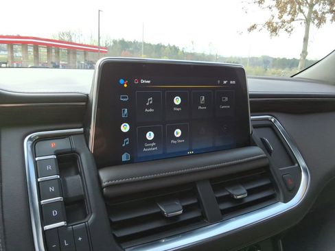 Certified 2022 Chevrolet Tahoe Z71 w/ Luxury Package image 32