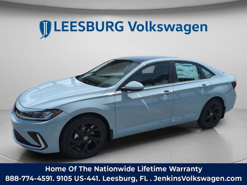 New 2026 Volkswagen Jetta SE FWD image 13