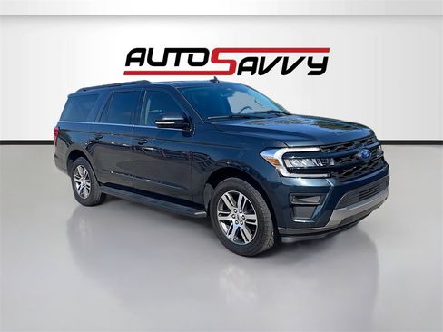 Used 2024 Ford Expedition Max XLT image 1