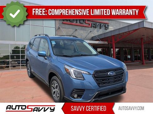 Used 2023 Subaru Forester Premium image 1