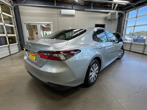 Used 2023 Toyota Camry LE w/ Cold Weather Package FWD image 5