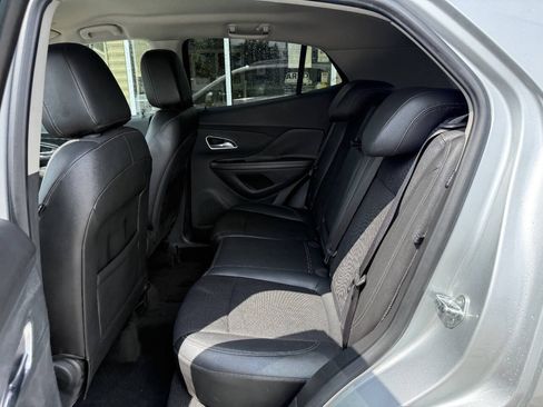 Used 2014 Buick Encore FWD image 12