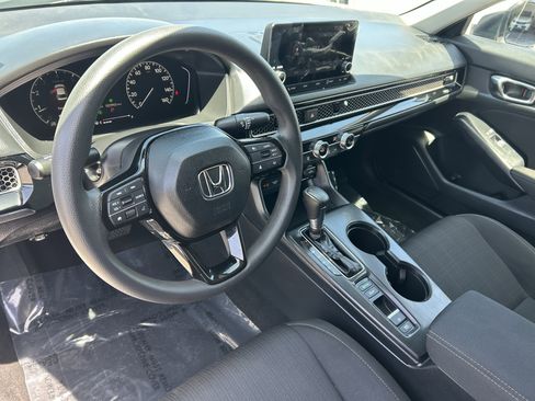 Used 2025 Honda Civic LX image 17
