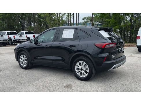 Used 2025 Ford Escape Active AWD/4WD image 6