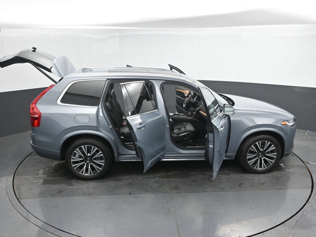 Used 2022 Volvo XC90 T6 Momentum w/ Climate Package AWD/4WD image 49