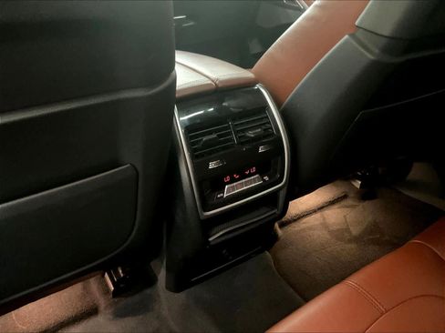 Used 2022 BMW X6 M50i w/ Premium Package AWD/4WD image 37