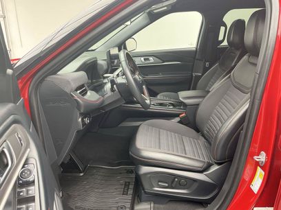 Certified 2025 Ford Explorer ST-Line w/ ST-Line Street Pack