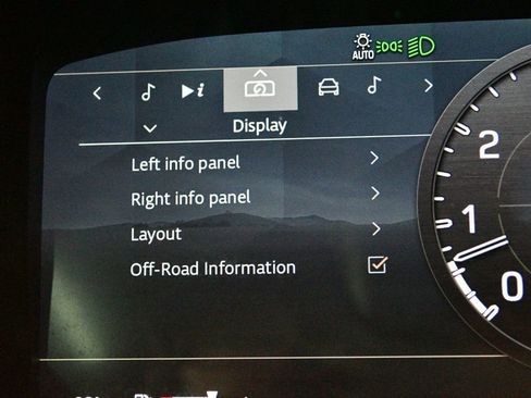Used 2022 Land Rover Defender 110 X-Dynamic SE AWD/4WD image 48