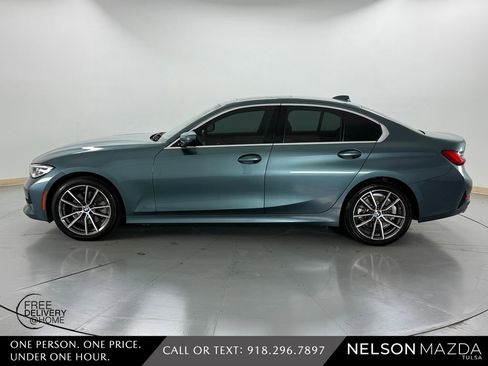 Used 2020 BMW 330i xDrive Sedan w/ Premium Package AWD/4WD image 9