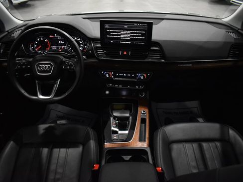 Used 2023 Audi Q5 2.0T Premium w/ Convenience Package image 15