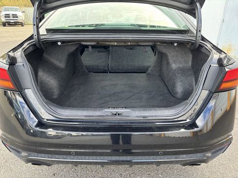 Used 2024 Nissan Altima 2.5 SR AWD/4WD image 25