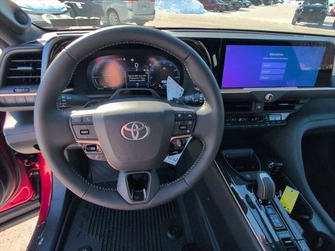 Certified 2026 Toyota Crown Signia w/ Advanced Technology Package AWD/4WD image 28