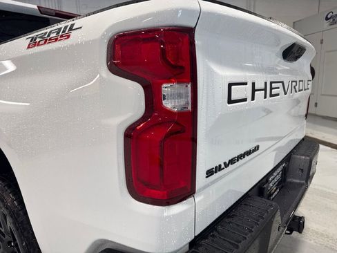 New 2026 Chevrolet Silverado 1500 LT Trail Boss w/ LT Trail Boss Premium Package AWD/4WD image 57