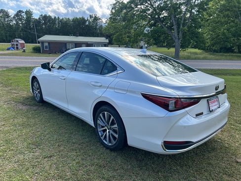 Used 2021 Lexus ES 250 w/ Premium Package AWD/4WD image 10