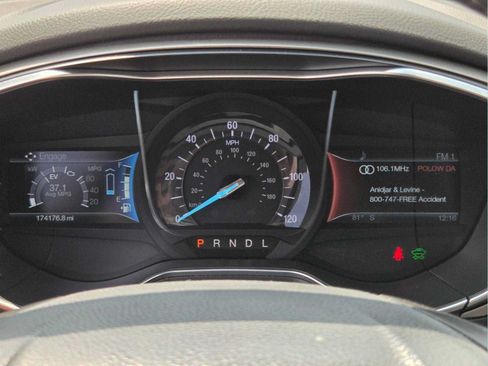 Used 2014 Ford Fusion SE w/ Equipment Group 502A FWD image 28