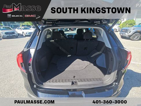 Used 2023 GMC Terrain SLE w/ Driver Convenience Package AWD/4WD image 17