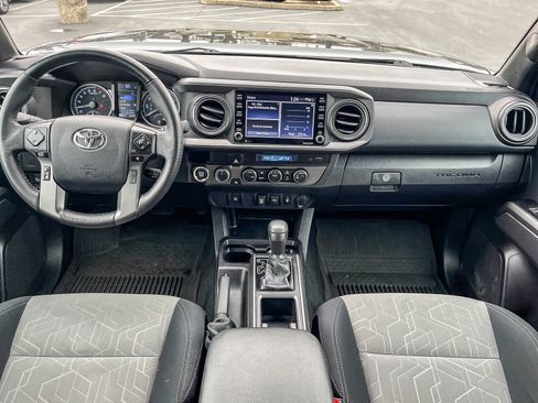 Used 2023 Toyota Tacoma TRD Off-Road w/ Black Out Package (TMS) image 11