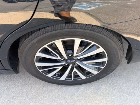Used 2018 Subaru Legacy 2.5i Premium w/ Eyesight & BSD & Rcta & HBA AWD/4WD image 12