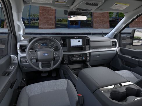 New 2026 Ford F250 XLT w/ 360-Degree Camera Package AWD/4WD image 9