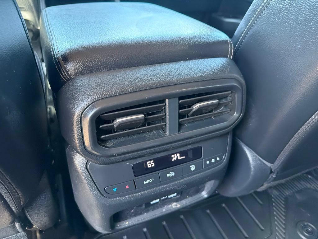 Used 2023 Honda Pilot EX-L image 43