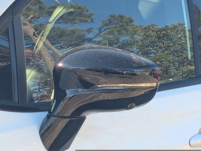 New 2026 Chrysler Pacifica Select FWD image 11