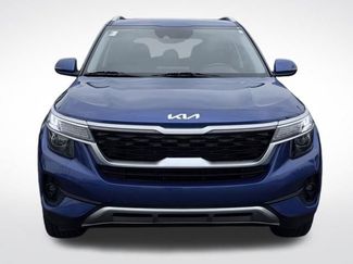 Used 2023 Kia Seltos S w/ Navigation Package AWD/4WD video 2