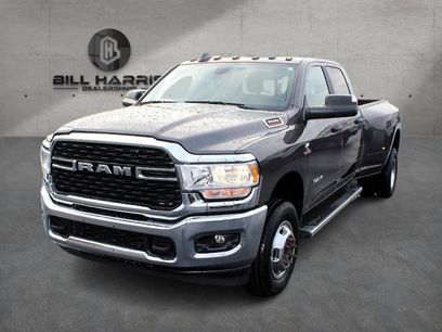 Used 2022 RAM 3500 Big Horn w/ Level C Equiment Group