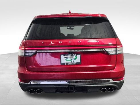 Used 2020 Lincoln Aviator Reserve w/ Equipment Group 201A image 8