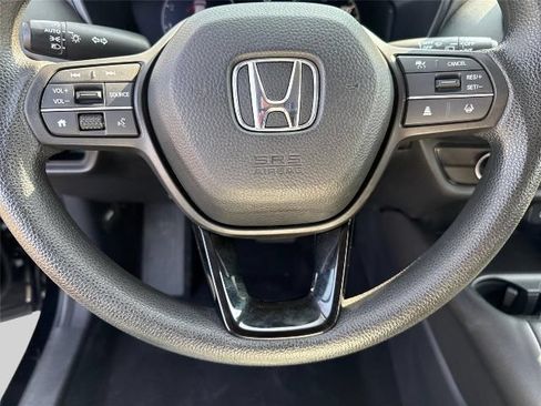 Used 2024 Honda HR-V LX image 12