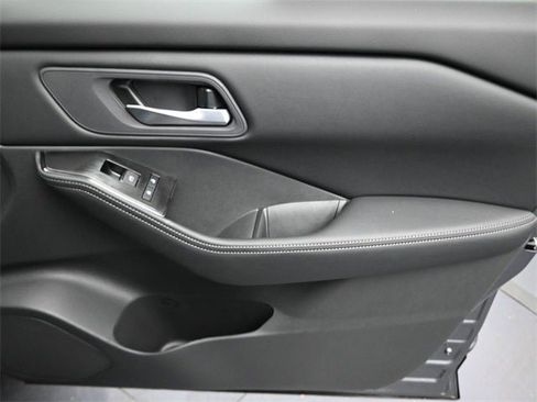 New 2026 Nissan Rogue SV w/ Cold Weather Package image 28