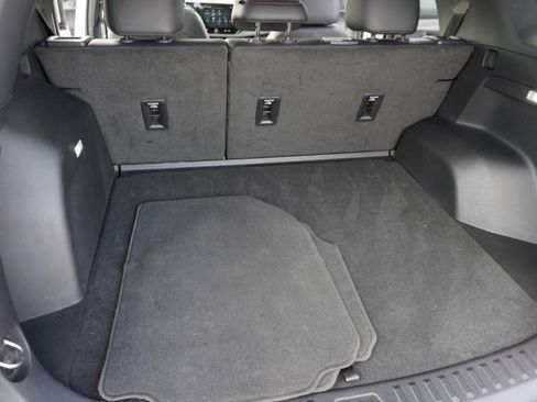 Used 2025 Chevrolet Equinox RS w/ Safety and Technology Package image 25