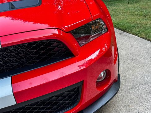 Used 2012 Ford Mustang Shelby GT500 w/ SVT Performance Pkg RWD image 12
